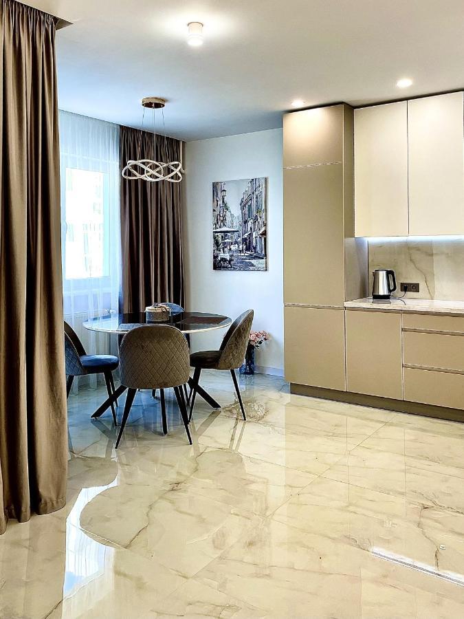Жк Great Britain Apartment Lviv Dış mekan fotoğraf